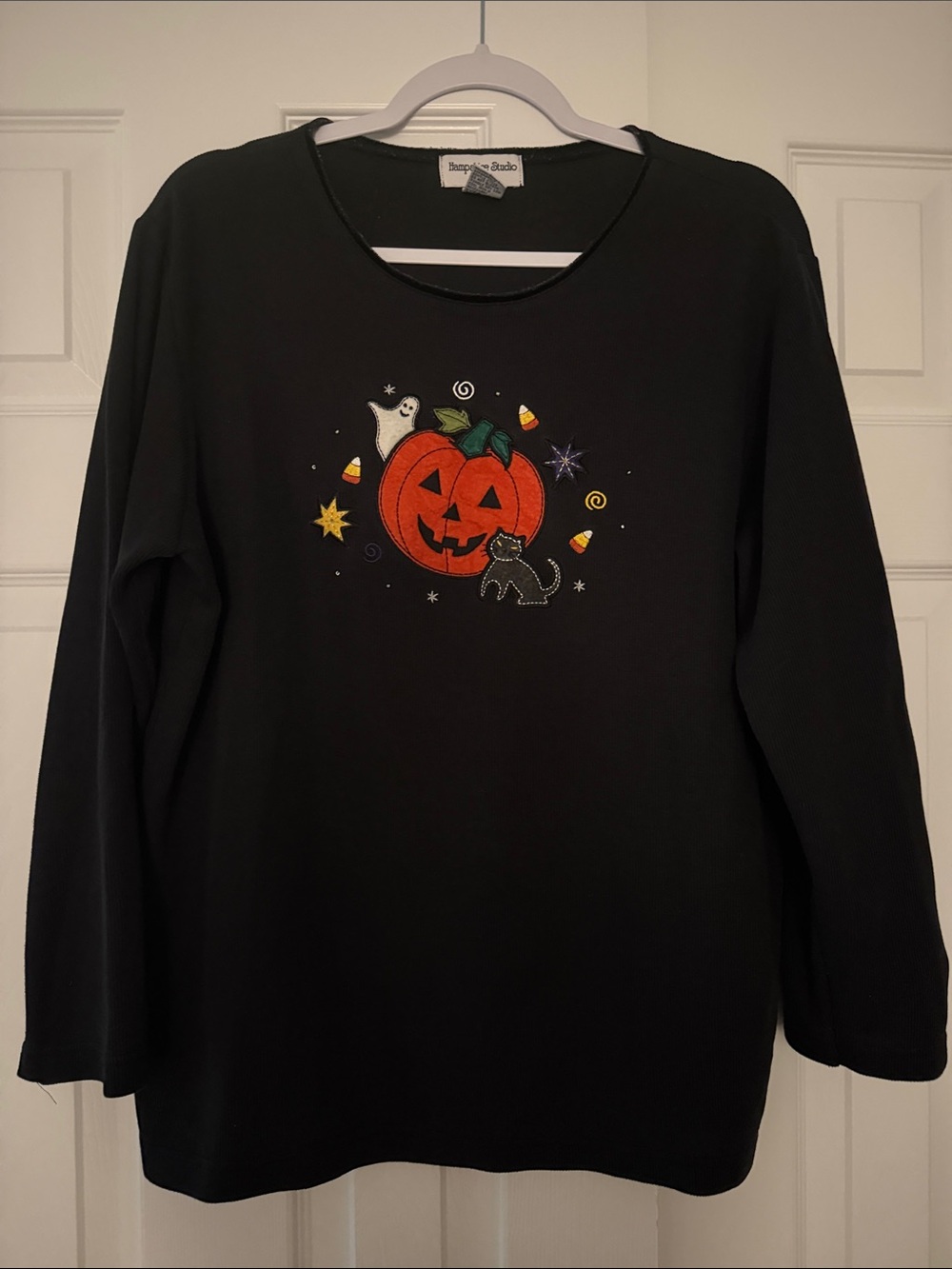 Black Halloween Pumpkin Graphic Long-Sleeve Top
